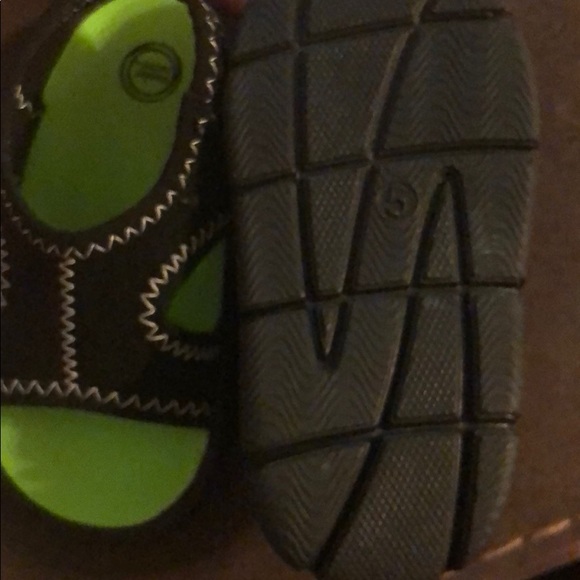 Sandals - Picture 3 of 3